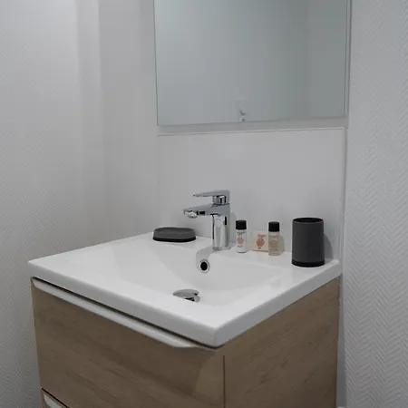 Cosy Et Charmant Studio Au Mans דירה לה מאנש